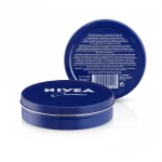 کرم مرطوب‌ کننده نیوآ 654564153210